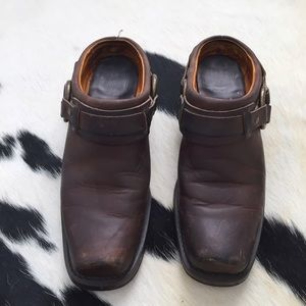 Frye Belted Harness Size 7